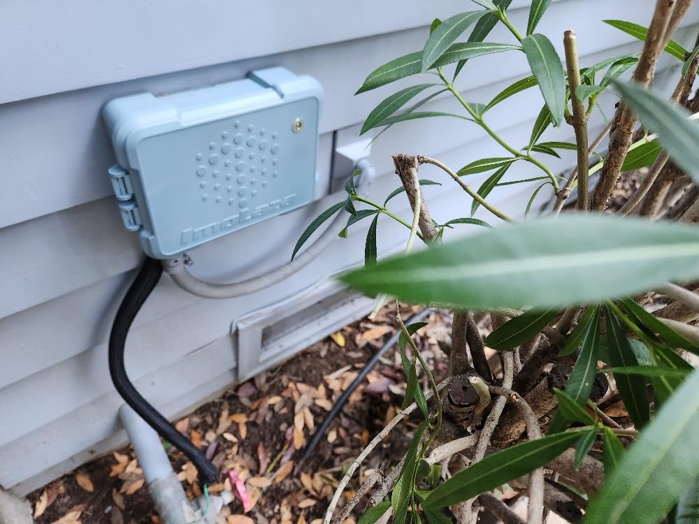 ImoLaza Outdoor Sprinkler Controller, 8-Zone Ultra WiFi Sprinkler Timer customer photo 1