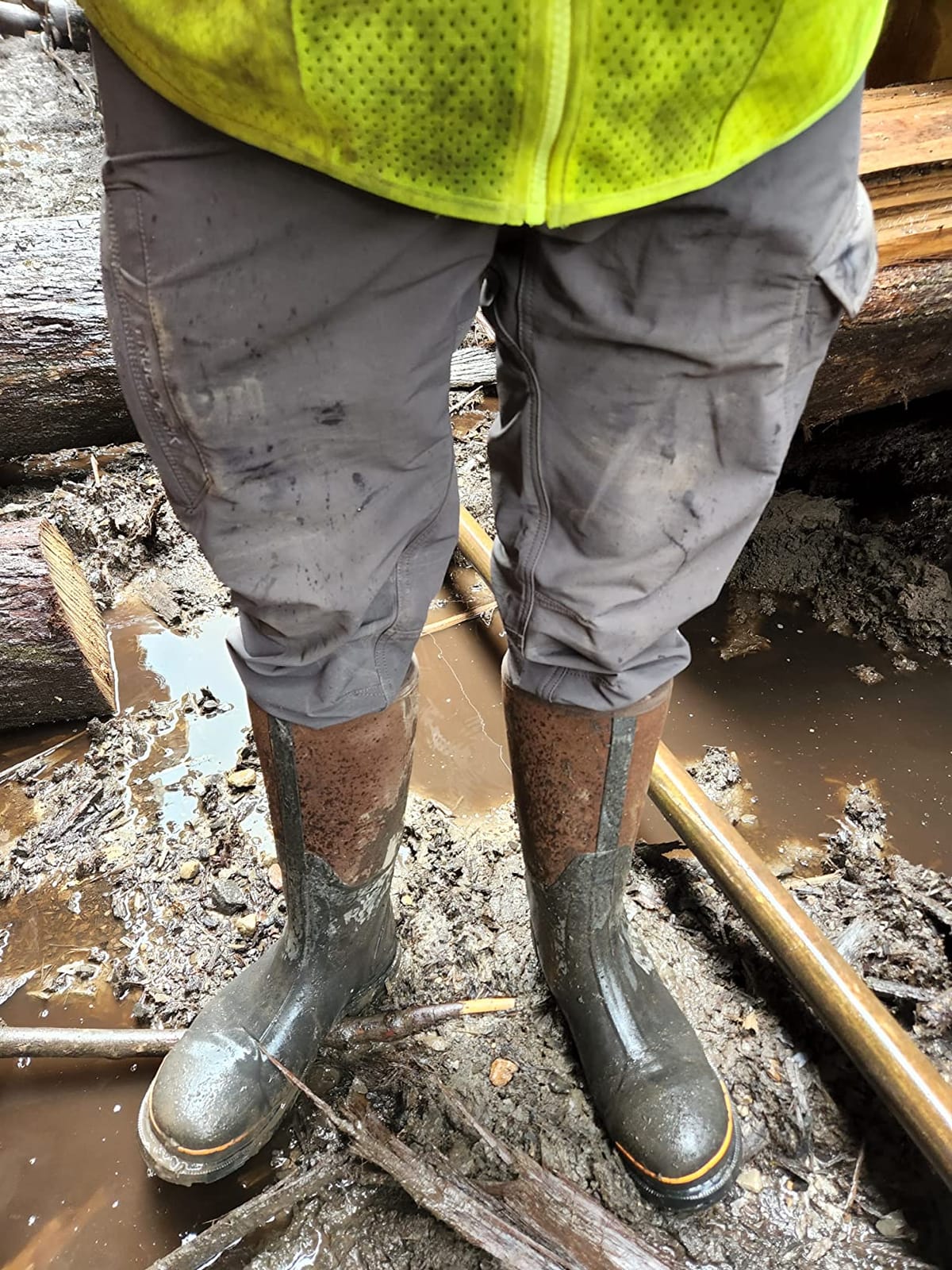 TIDEWE Rubber Work Boots for Men, Steel Toe & Shank, Waterproof Anti Slip customer photo 1