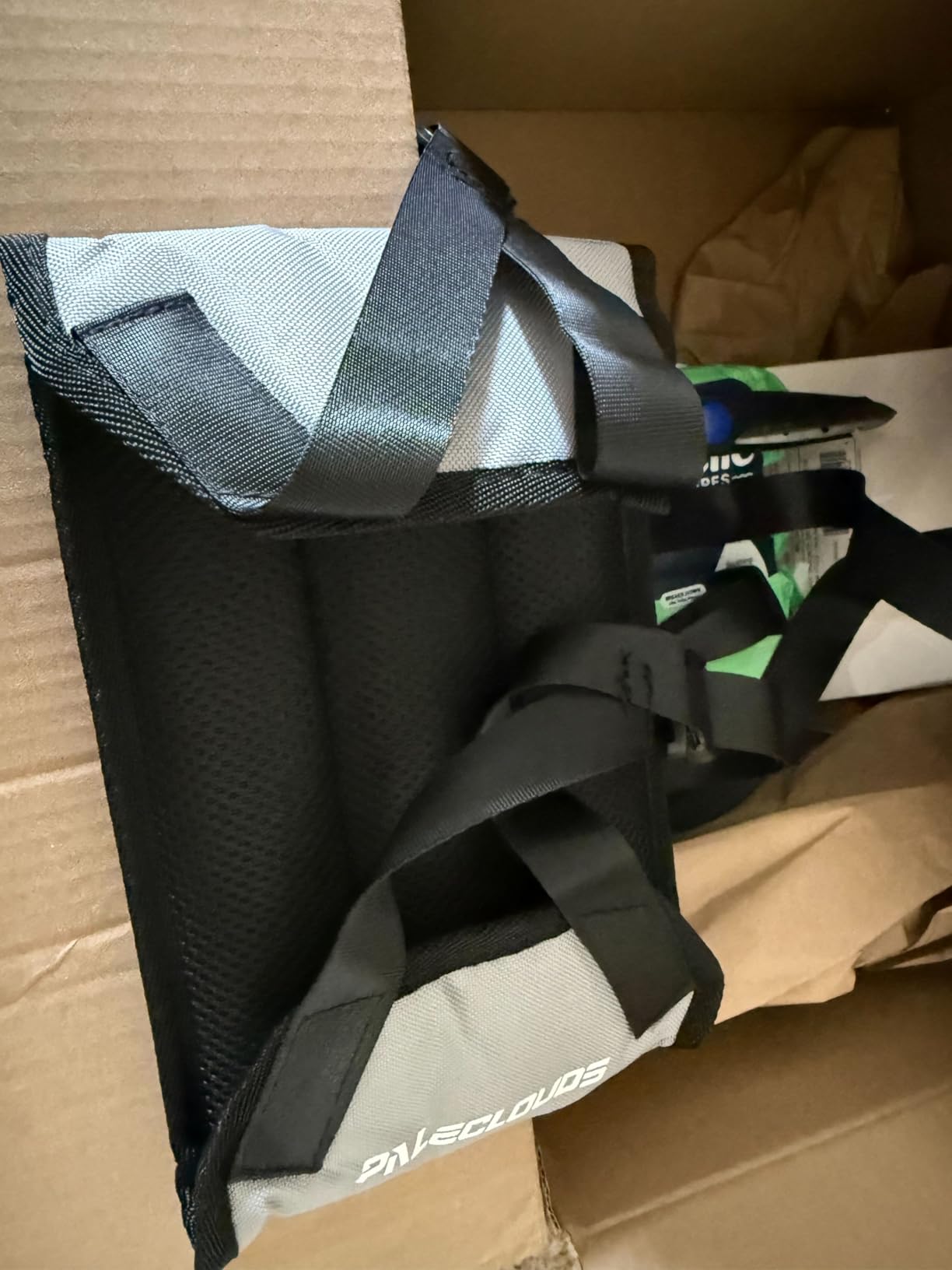 Foot Hammock for Plane Travel, No Collapse Thickened Bamboo for Long Flight, Airplane Foot Hammock with Extended Adjustment Strap, Desk Foot Hammock to Relax Your Feet customer photo 2