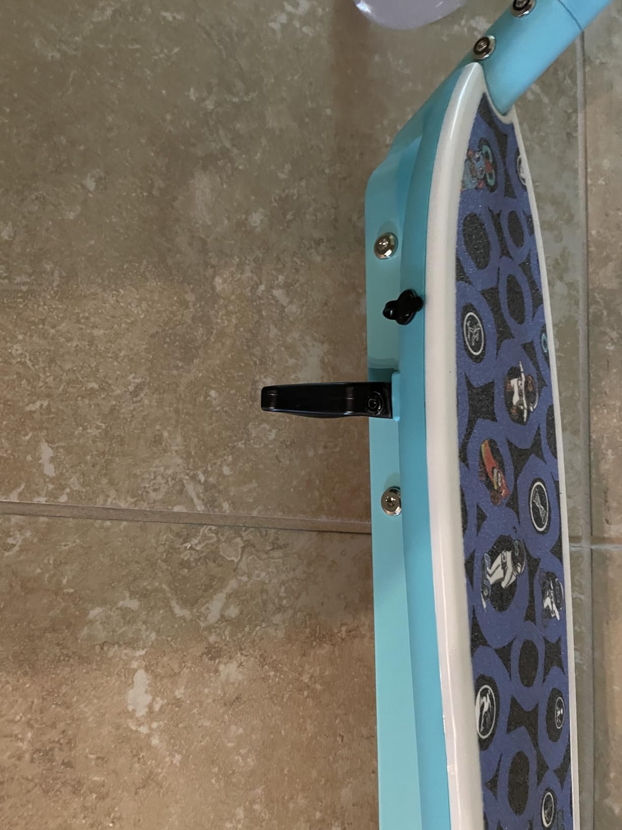 Gyroor KS2 Kids Electric Scooter Ages 3 to 8, Safe 5 MPH Speed, LED Light-Up Wheels, Adjustable Handlebar, 4-Hour Fast Charge, Ideal Gift customer photo 2