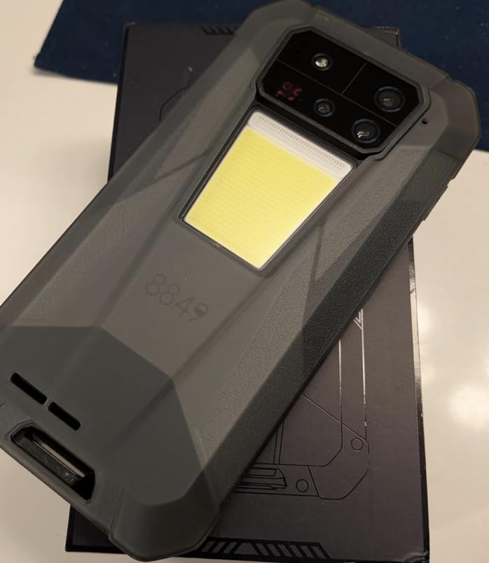 8849 Tank 4 Pro Projector Phone, 5G Rugged Smartphone with 3K AMOLED Screen | 6.73'', Android 16, IP68 Waterproof,11600mAh Big Battery OTG,Heavy Duty Mobile Cell Phone Unlocked for Outdoor Camping Survey customer photo 2