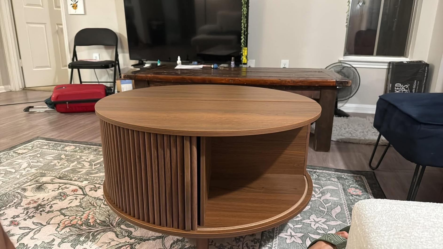 JOINICE Round Lift Top Coffee Table with Storage for Living Room, Walnut | 31.5