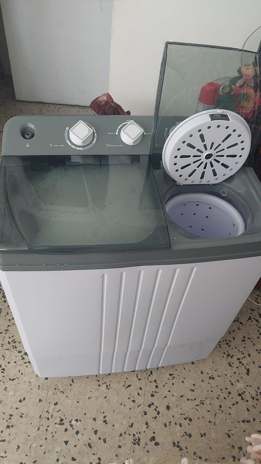 Giantex Washing Machine, 20Lbs Capacity, Washer and Spinner Combo, Portable Compact Twin Tub 12Lbs Washing and 8Lbs Spinning, Inlet and Drain Hose, Laundry Washer for Apartment RV Dorm customer photo 2