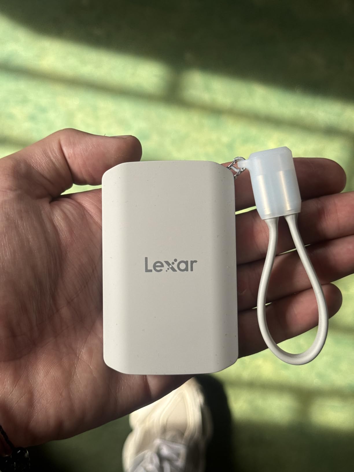 Lexar ES5 2TB Magnetic External SSD, Up to 2000MB/s, MagSafe Compatible customer photo 1