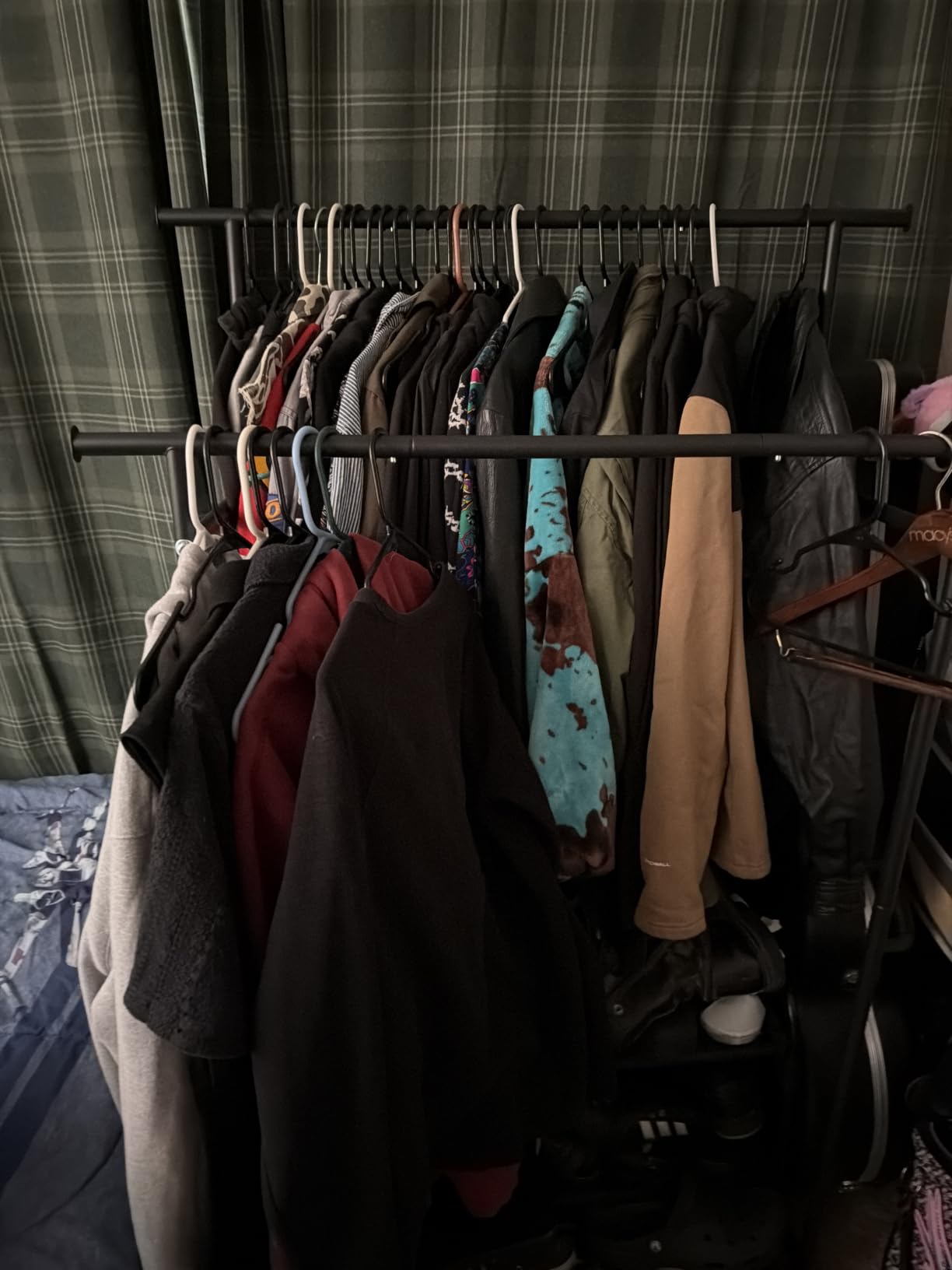 HYSEYY Clothes Rack, Double Rods Rolling Clothing Rack for Hanging Clothes, Portable Garment Rack with Wheels, Coat Rack Wardrobe Closet Load 240 LBS for Bedroom Laundry Room (Black, L) customer photo 1