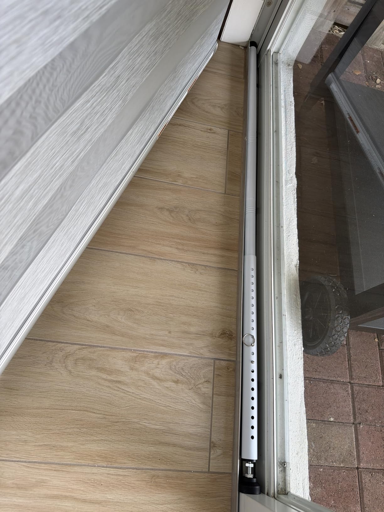 Sliding Door Security Bar, 17-50 inch Adjustable, Window Security Bar with Rubber Tips, Sliding Door Lock Bars, for Window Safety Bars Home Apartment Safety, Home Apartment Patio Heavy Duty Interior customer photo 2