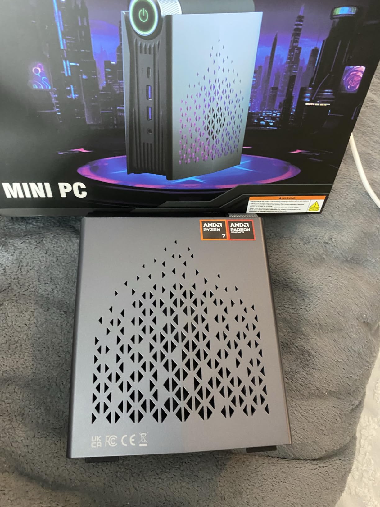 ACEMAGICIAN S3A Mini PC, Ryzen 7 H 255 (Up to 4.9GHz, 8C/16T), Radeon 780M Graphics, 16GB LPDDR5 RAM, 512GB PCIe4.0 SSD, Mini Desktop Computer for Content Creation, Programming, Gaming & Home Office customer photo 1