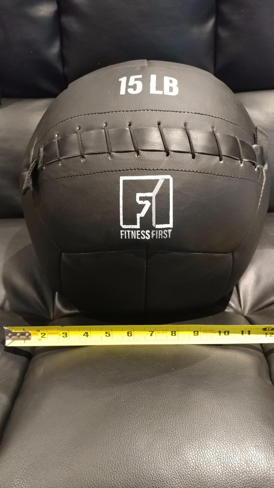 Fitness First Soft Wall Ball, 5-25 LBS, Durable Reinforced for Core Strength Building, Cardio customer photo 1