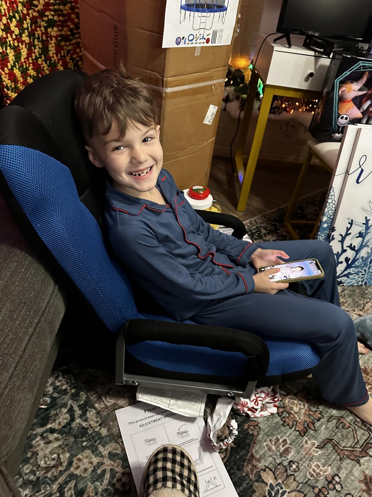 Kids Gaming Chair, Swivel Floor Video Lounger, 6 Positions, Folds to Store customer photo 2