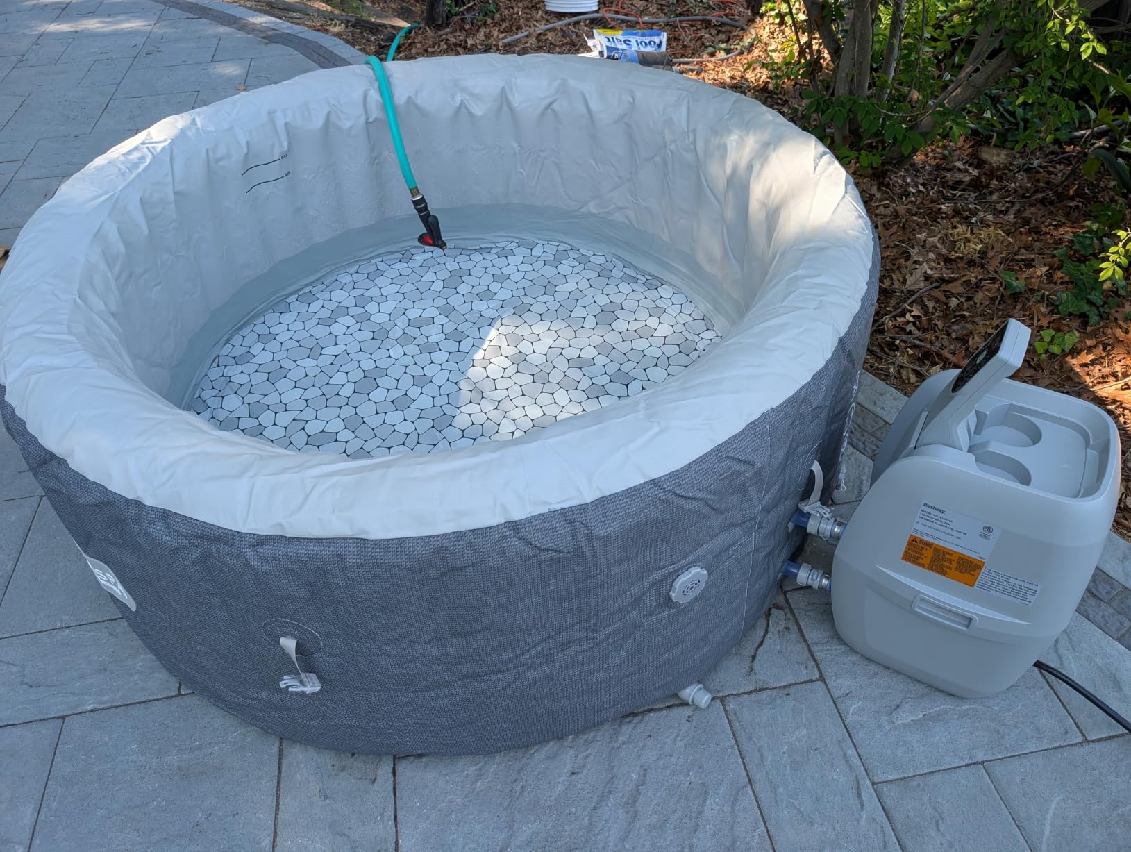 SaluSpa Hot Springs 2-4 Person Round Inflatable Hot Tub, Energy-Efficient | 40% More Energy-Efficient Than Similar Hot Tubs, 120 Soothing Jets, Ultra-Durable Design, Freeze-Resistant, 5-Minute Setup customer photo 2