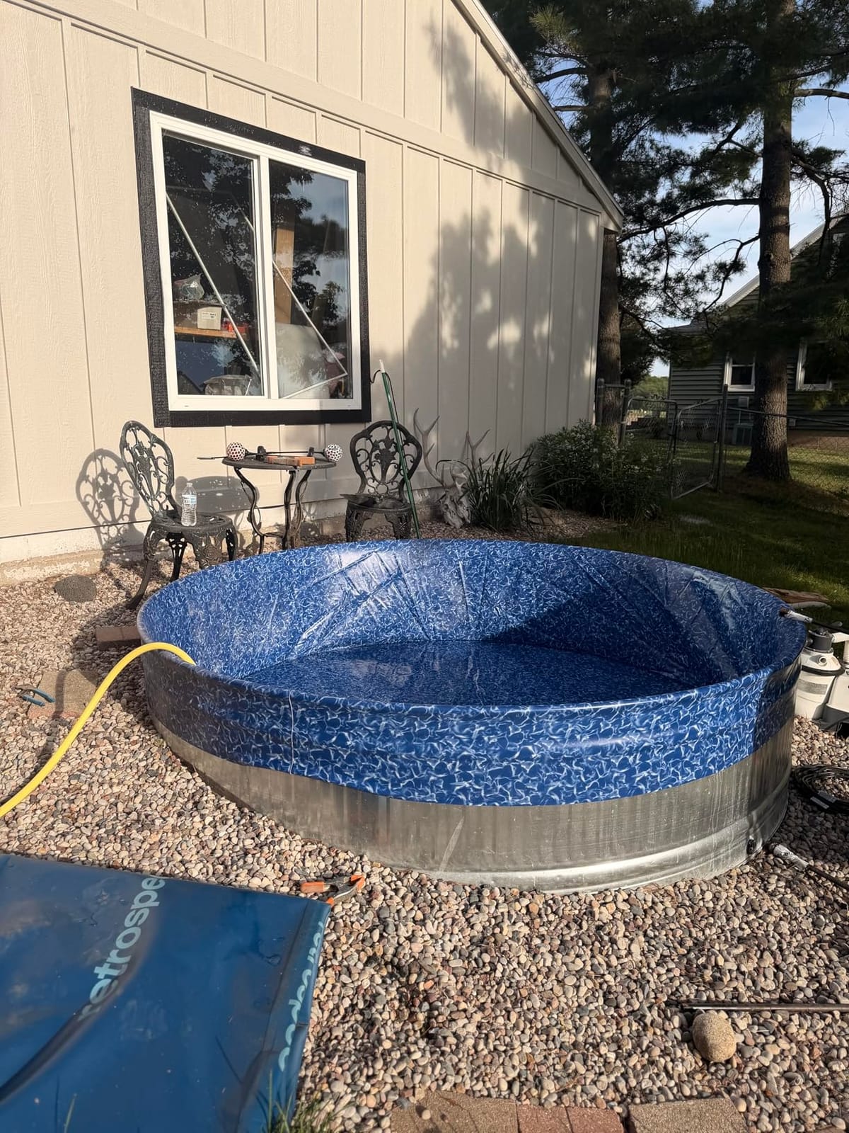 VEVOR 8ft Stock Tank Round Pool Liner, Overlap Above Ground Swimming Pool Liners for 27.5 in Wall Height, Extra Thick Heavy Gauge Vinyl, with Leak-Proof Patches, Designed for Steel Sided Above-Ground customer photo 2