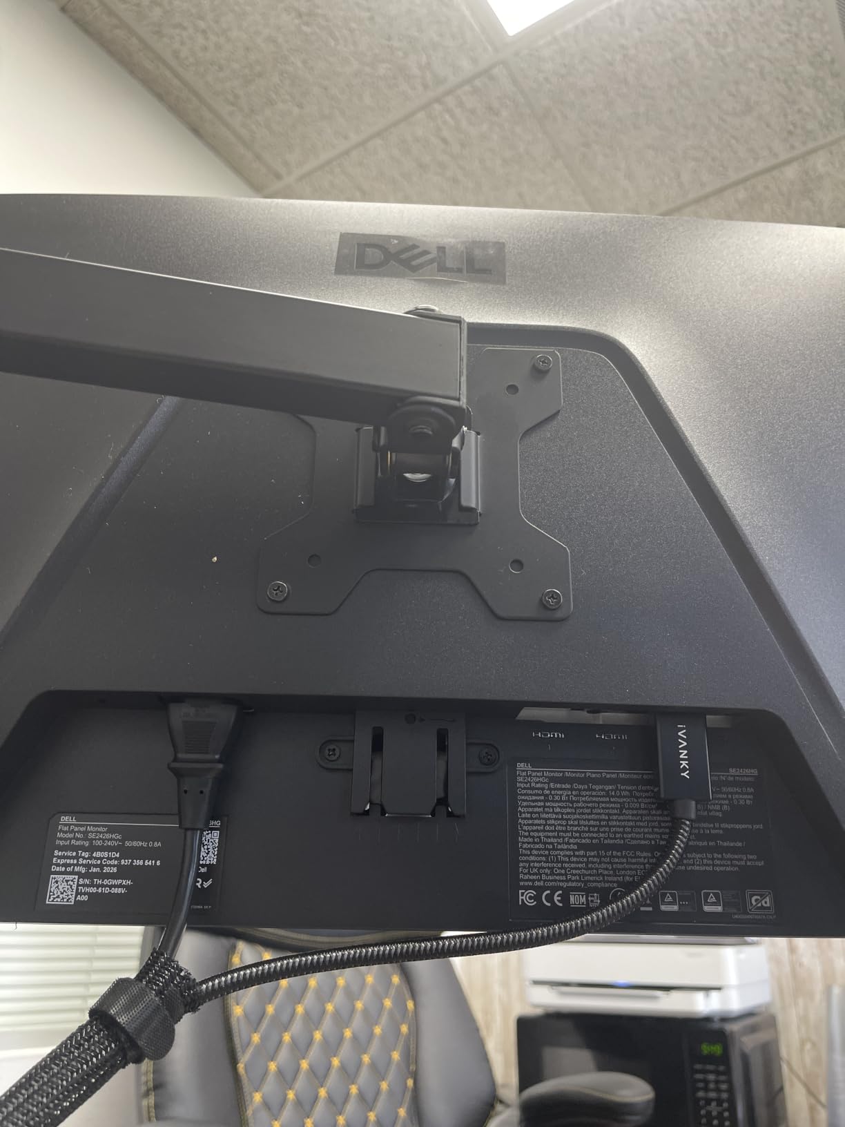 Dell 24 240Hz Gaming Monitor - SE2426HG - 23.8-inch FHD (1920x1080) 240Hz Display, in-Plane Switching (IPS) Technology, AMD FreeSync Premium, TÜV 3-Star, 2X HDMI, DisplayPort 1.4, Tilt customer photo 2