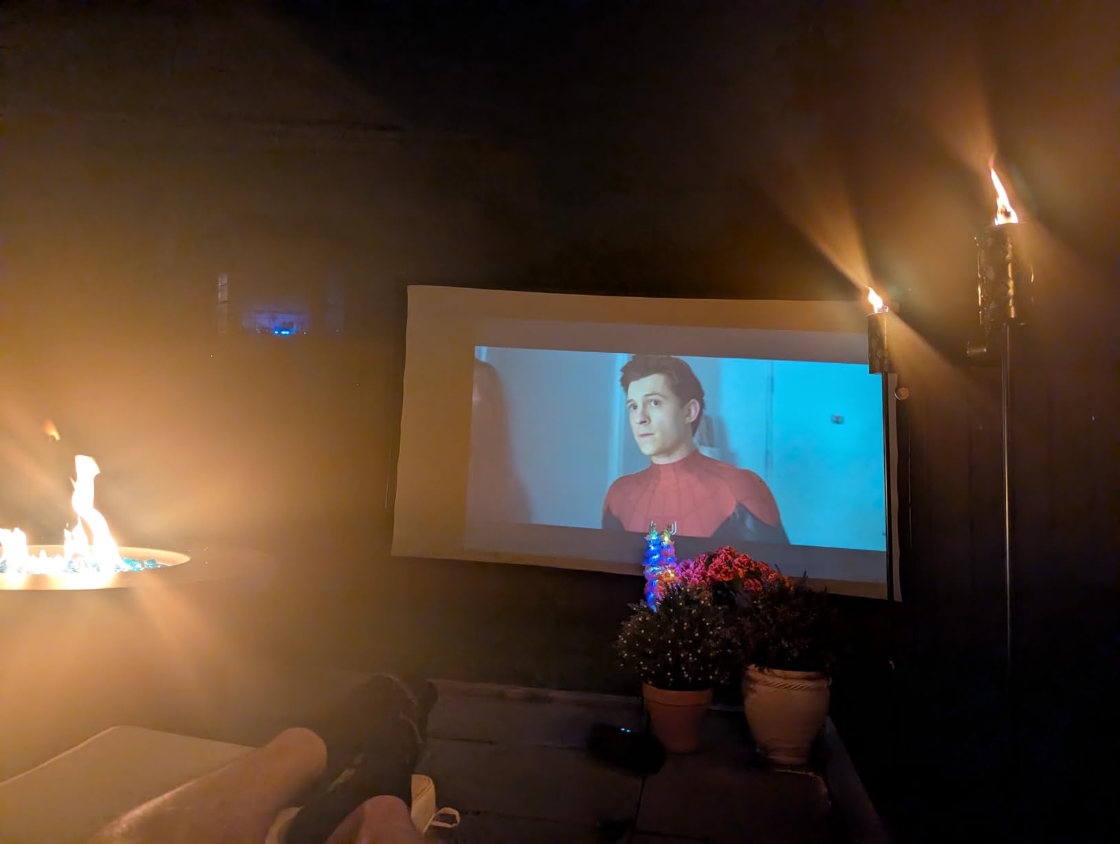 150 inch Projector Screen with Stand, 16:9 4K HD Portable Outdoor Movie Screen, Wrinkle-Free Foldable Indoor Projection Screen with Carry Bag & Ground Nails for Backyard Cinema Home Theater customer photo 1