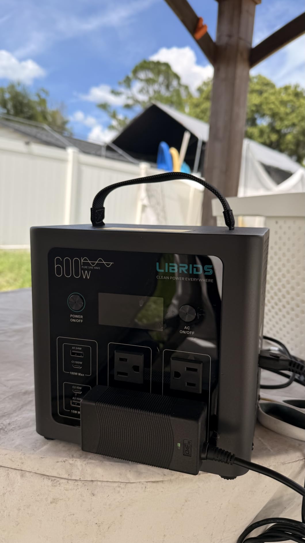 LIBRIDS Portable Power Station 640Wh, 1200W Surge, Solar Generator with 4 AC Outlets, Backup LiFePO4 Battery, 1.5Hr Fast Charge customer photo 1