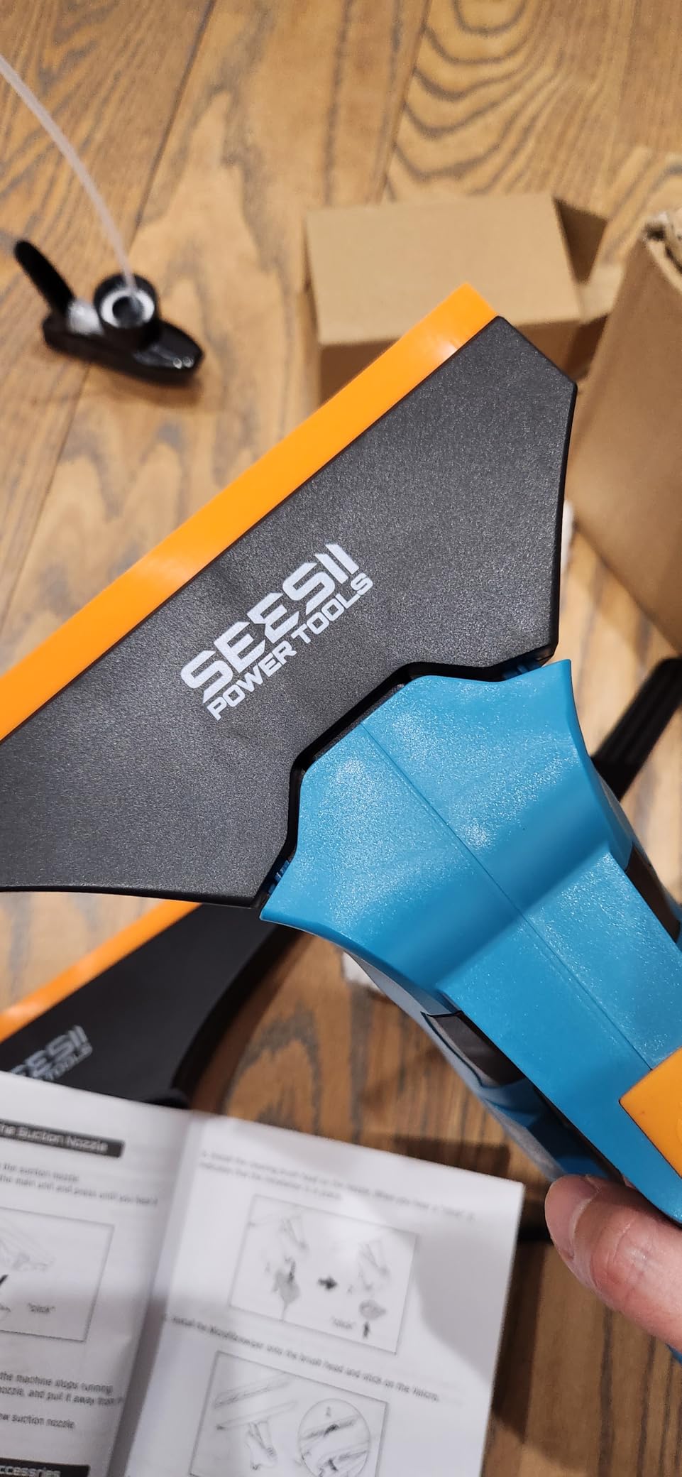 SEESII Cordless Window Vacuum Squeegee Streak-Free for Mirrors Glass Tiles | 11