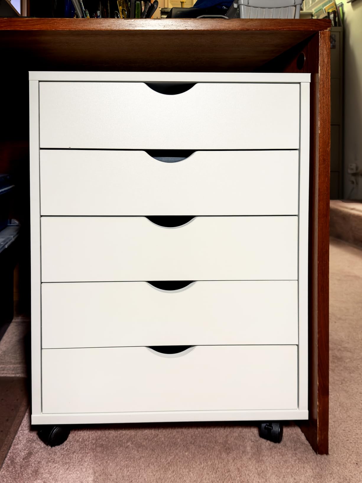 Sweetcrispy 7 Drawer Rolling Storage Cabinet, Wood Under Desk Mobile Dresser with Wheels, Small Organizer Chest for Home Office, Bedroom, Living Room, Compact Vertical Storage Furniture Unit, White customer photo 1