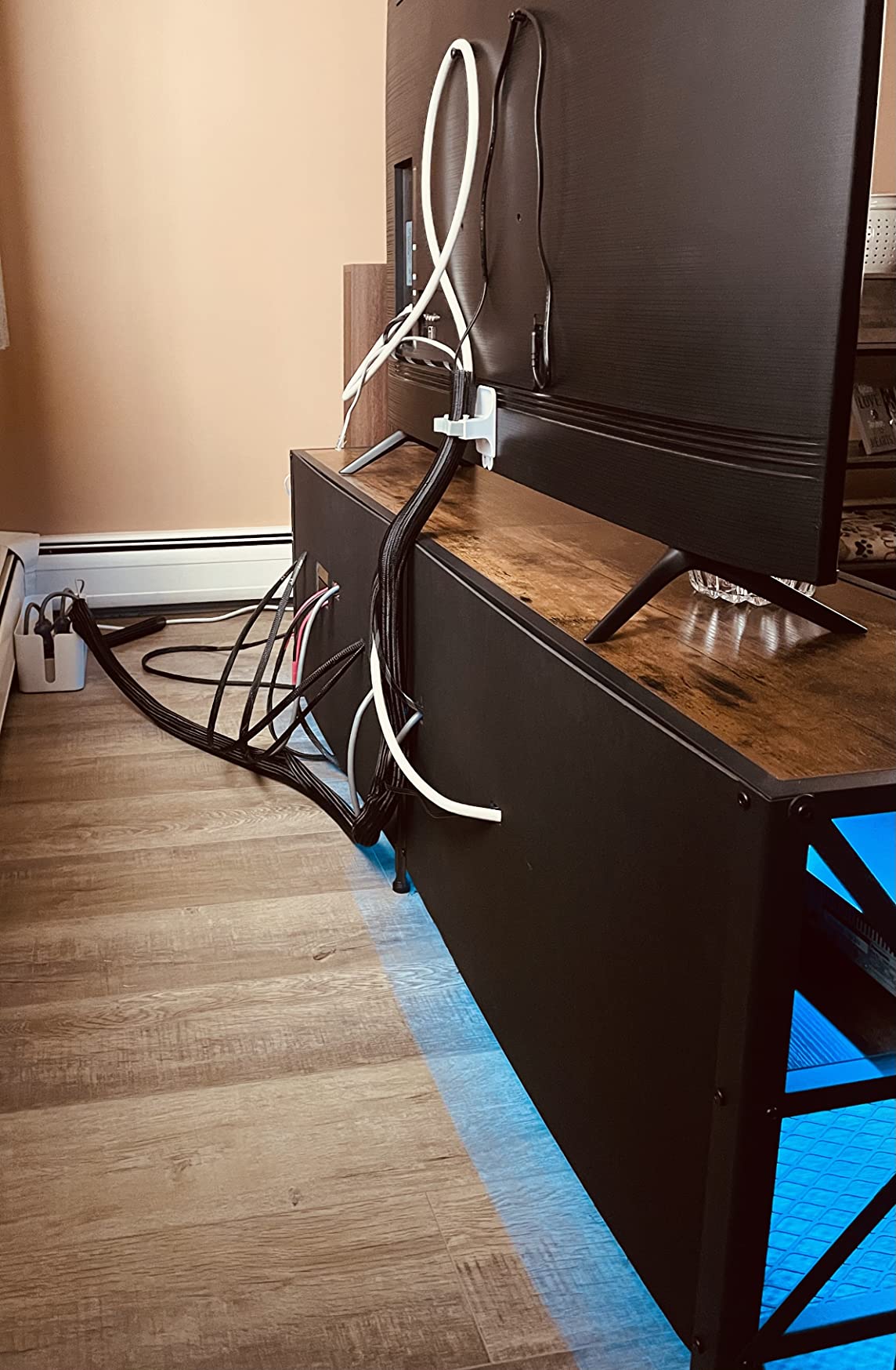 VASAGLE TV Stand for 65-Inch TVs, Mid Century Entertainment Center with Storage, Fluted Sliding Doors, Media Console Table for Living Room, Bedroom, Sand Brown ULTV633K201 customer photo 2