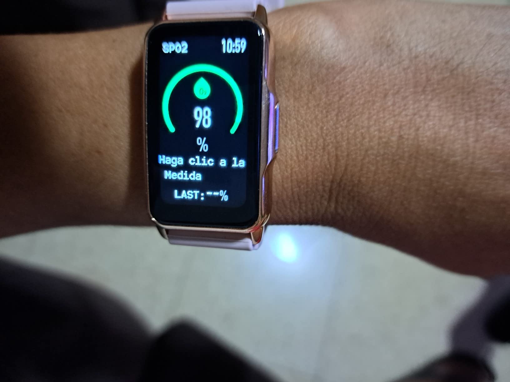 Smart Watch Health Fitness Tracker with 24/7 Heart Rate, Blood Oxygen Blood Pressure Sleep Monitor, 115 Sports Modes, Step Calorie Counter Pedometer IP68 Waterproof for Android and iPhone Women Men customer photo 1