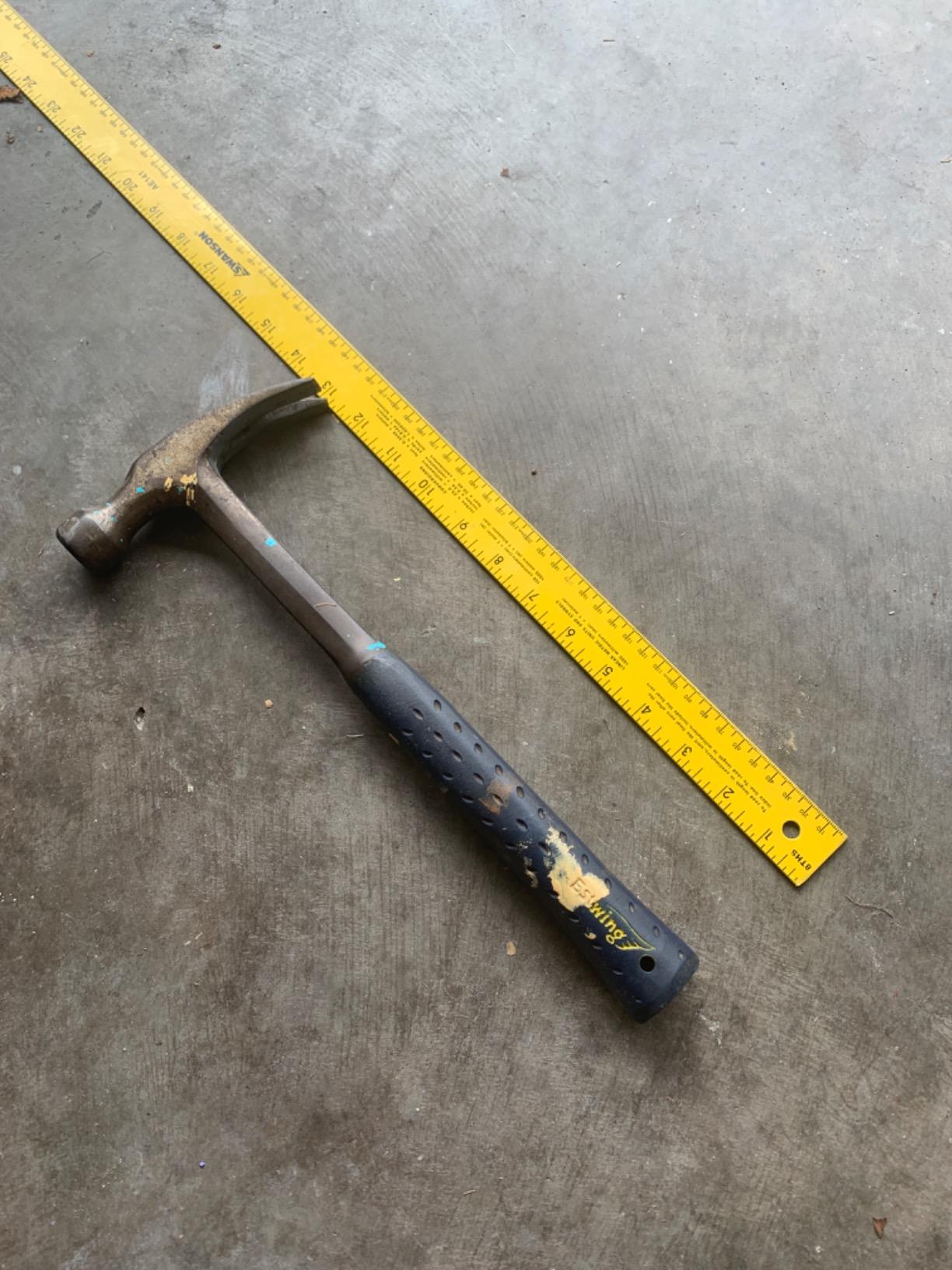 ESTWING Framing Hammer, 22oz Long Handle Straight Rip, Smooth Face, E3-22S customer photo 2