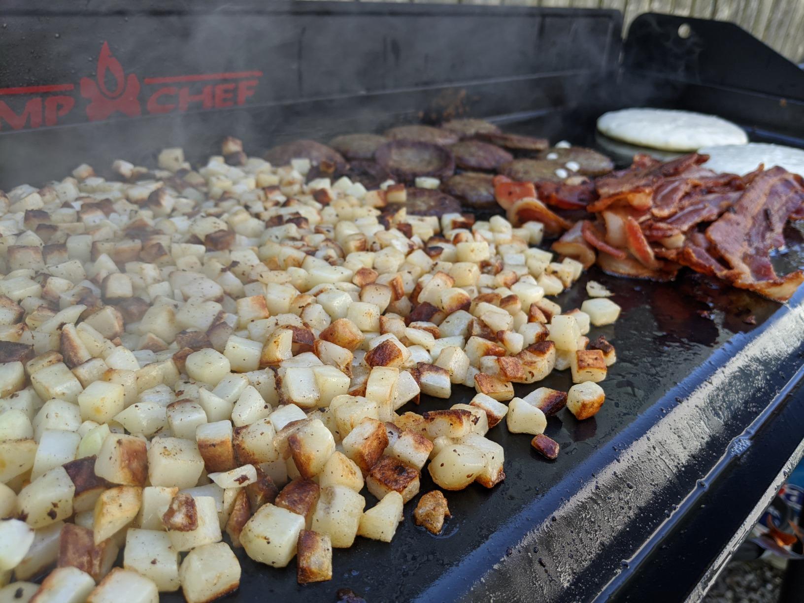 Camp Chef Professional Fry Griddle, 14
