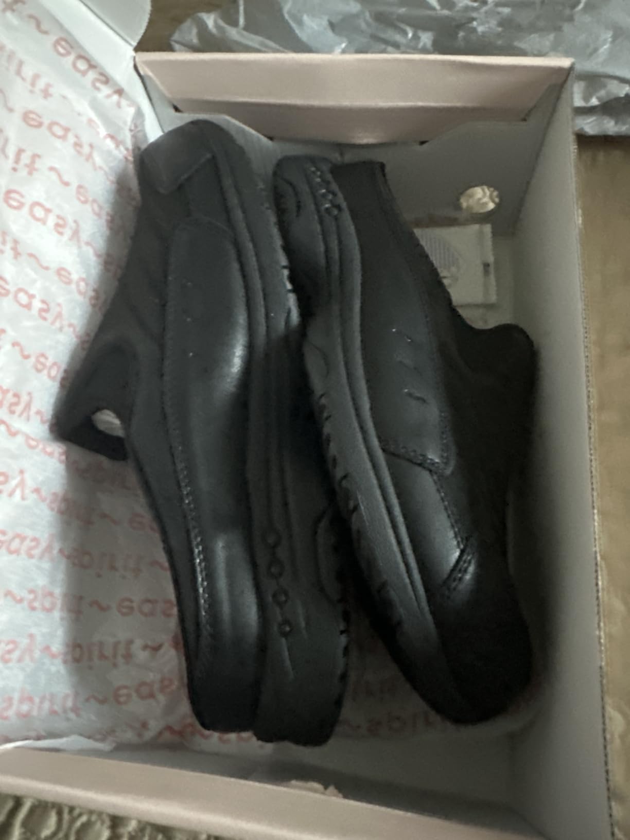 Easy Spirit Women's Traveltime Clogs customer photo 2