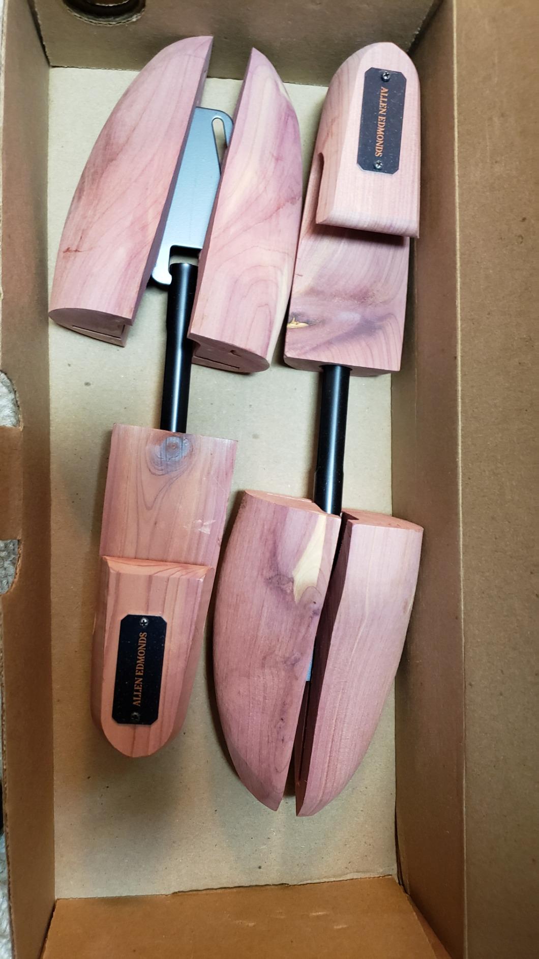 Allen Edmonds Men's Combination Cedar Wood Shoe Tree customer photo 1