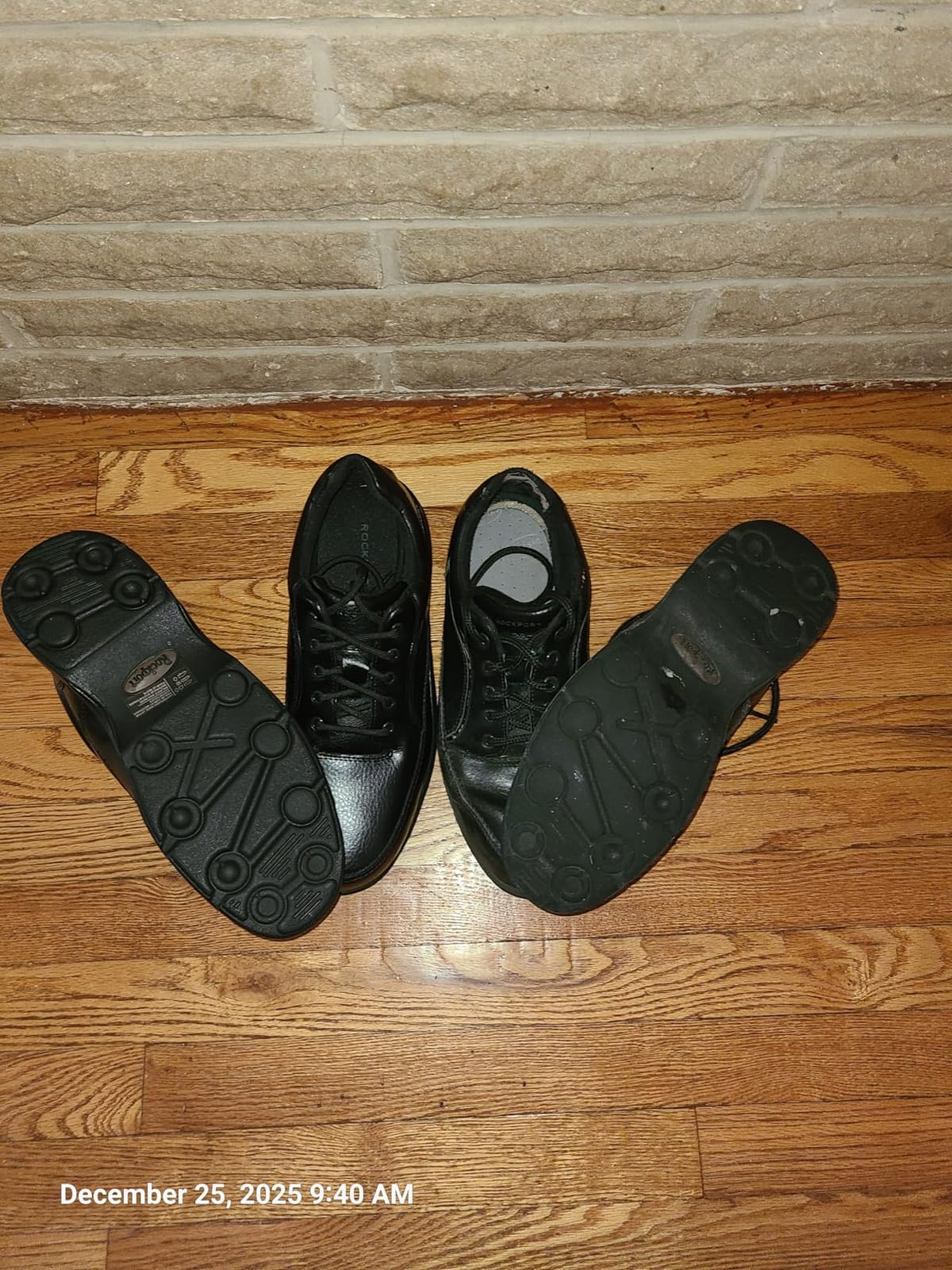 Rockport Men's Eureka Walking Shoe customer photo 2