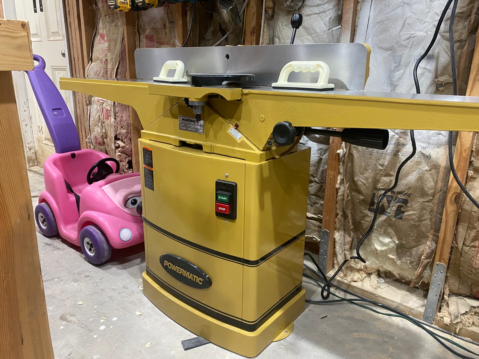 Powermatic 6-Inch Jointer, Helical Cutterhead, 1 HP, 115/230V 1Ph (Model 54HH) customer photo 2