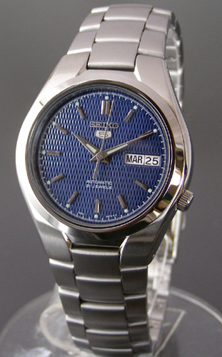 Seiko Men's SNK603 Automatic Stainless Steel Watch customer photo 1