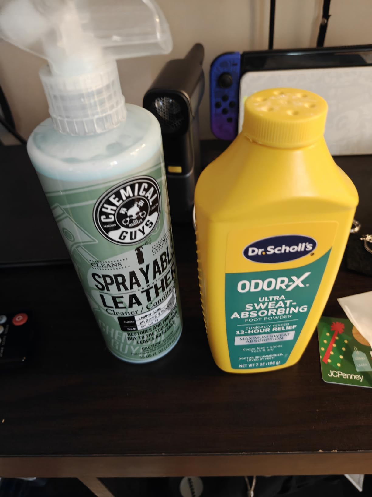 Chemical Guys, Sprayable Leather Cleaner & Conditioner in One Spray, 16 oz customer photo 1