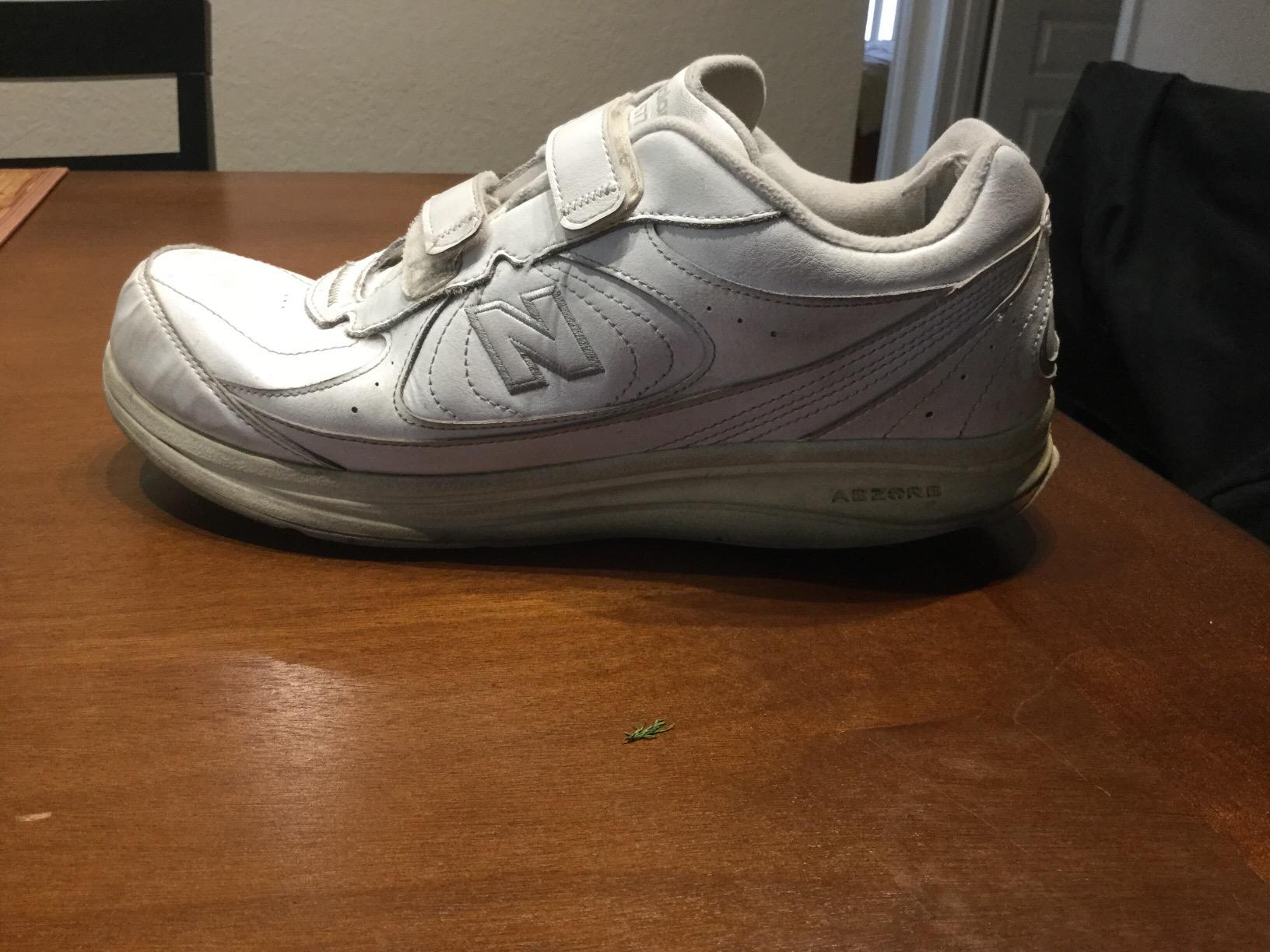 New Balance Men's 577 V1 Hook and Loop Shoes customer photo 1
