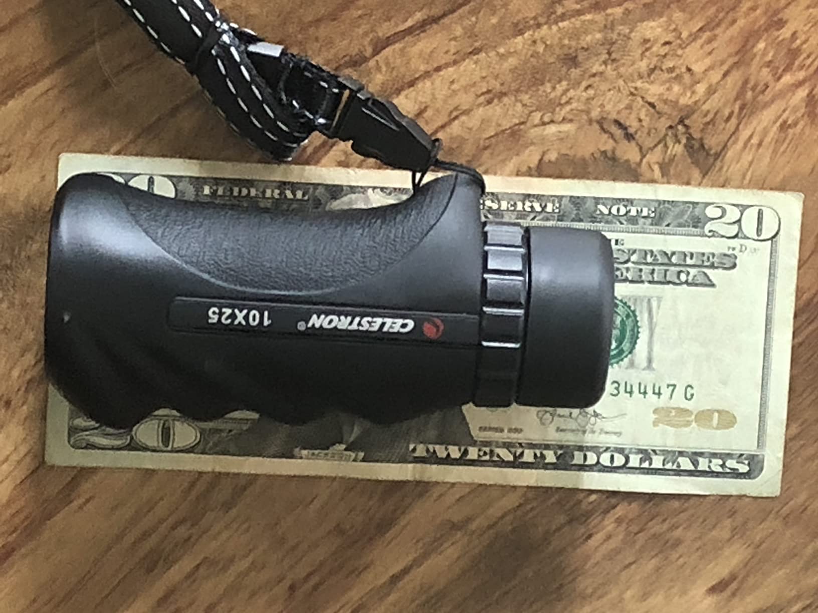 Celestron Nature 10x25 Monocular for Hiking and Wildlife Viewing customer photo 2