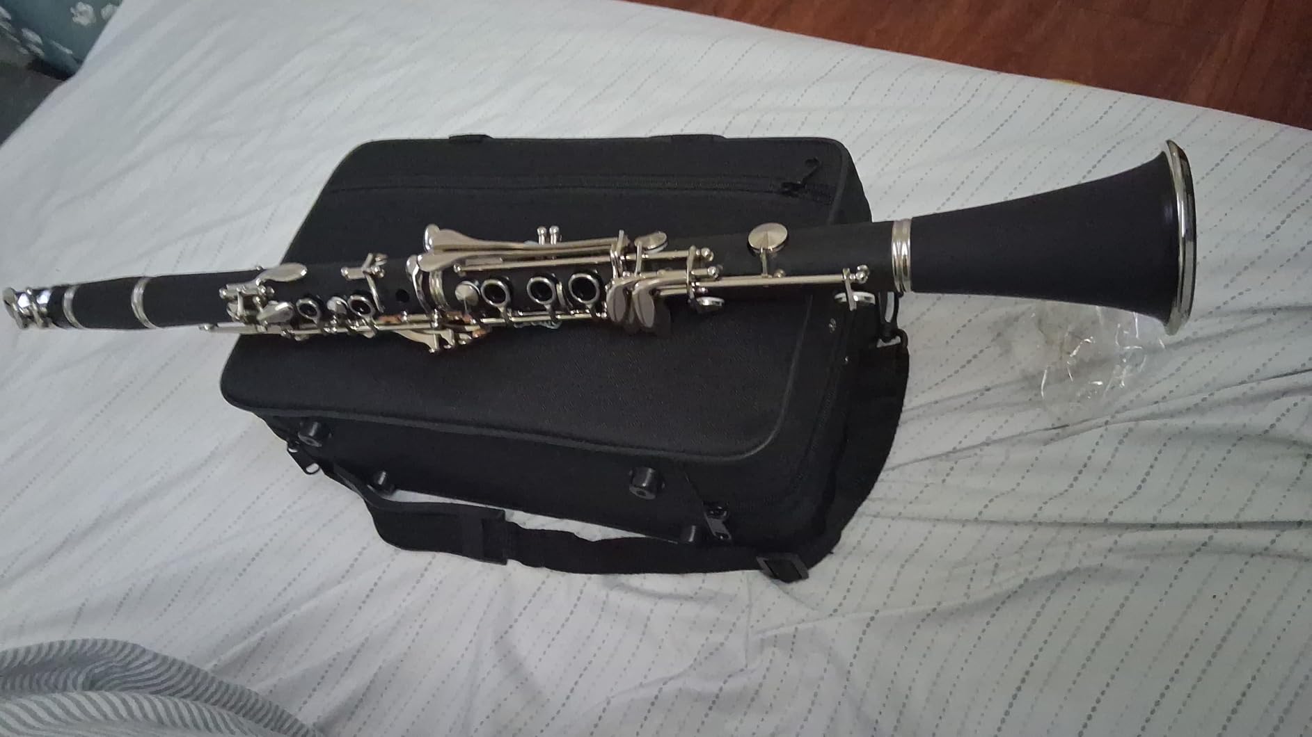 Mendini by Cecilio Ebonite Bb Clarinet Kit for Beginner - Black customer photo 2