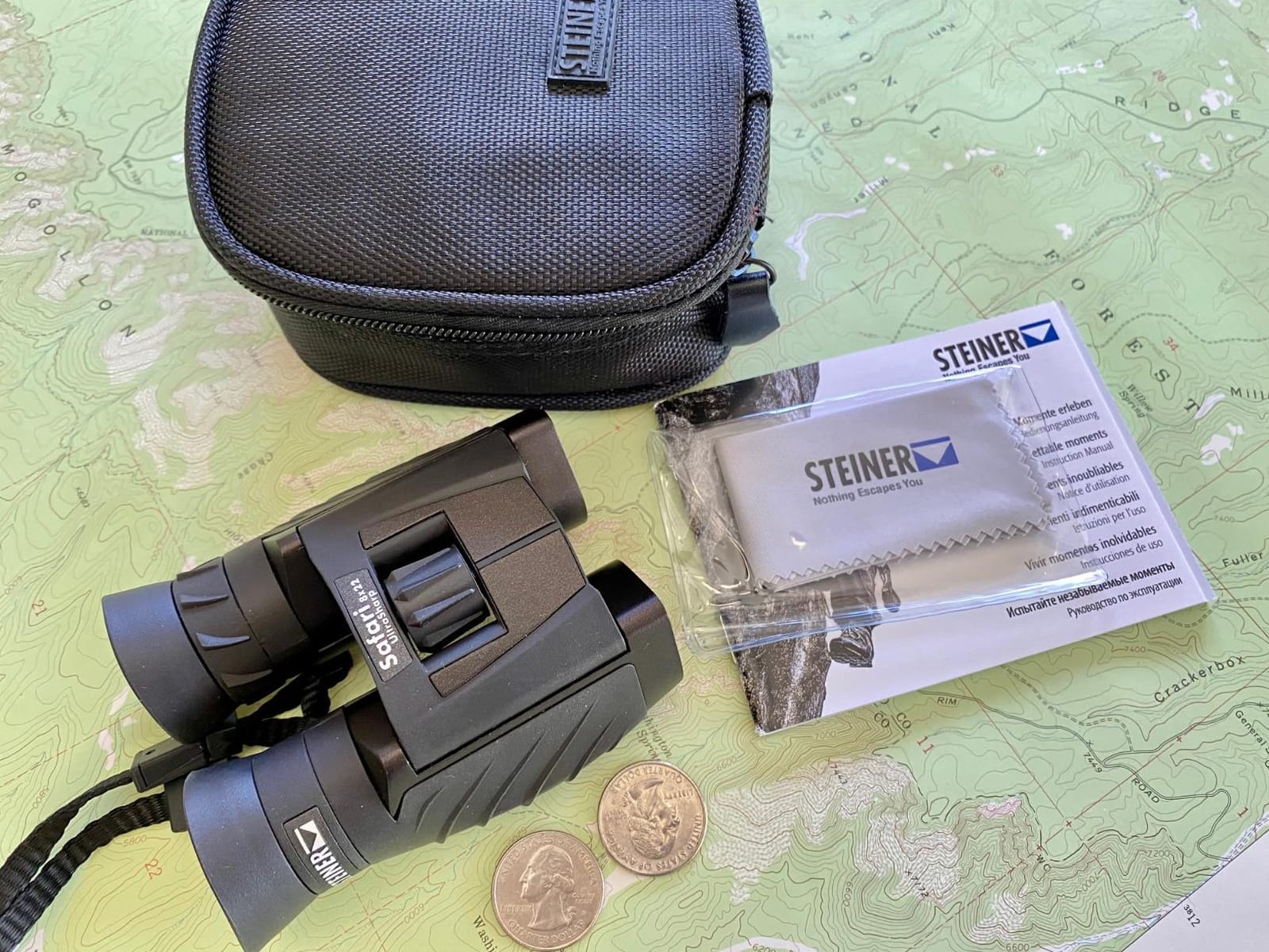 STEINER Binoculars Safari UltraSharp 8x22 - German Quality Optics, Compact, Light, Ideal for Travel, Hiking, Sports and Nature Observation customer photo 1