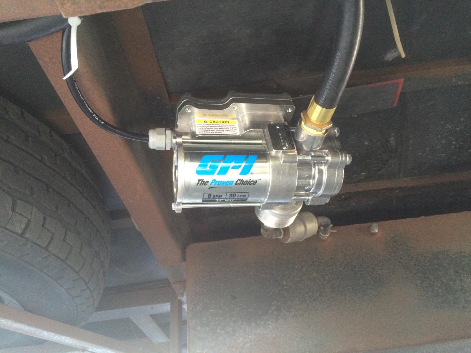 GPI - EZ-8 Fuel Transfer Pump, Manual Shut-Off Nozzle with Direct Mount, 8 GPM, 12 Volt (137100-01) customer photo 2