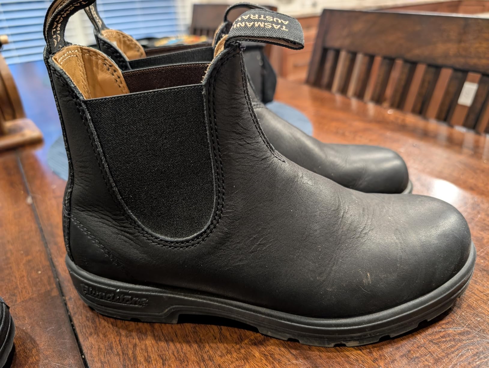 Blundstone Unisex Classic Series Chelsea Boot for Men and Women customer photo 1