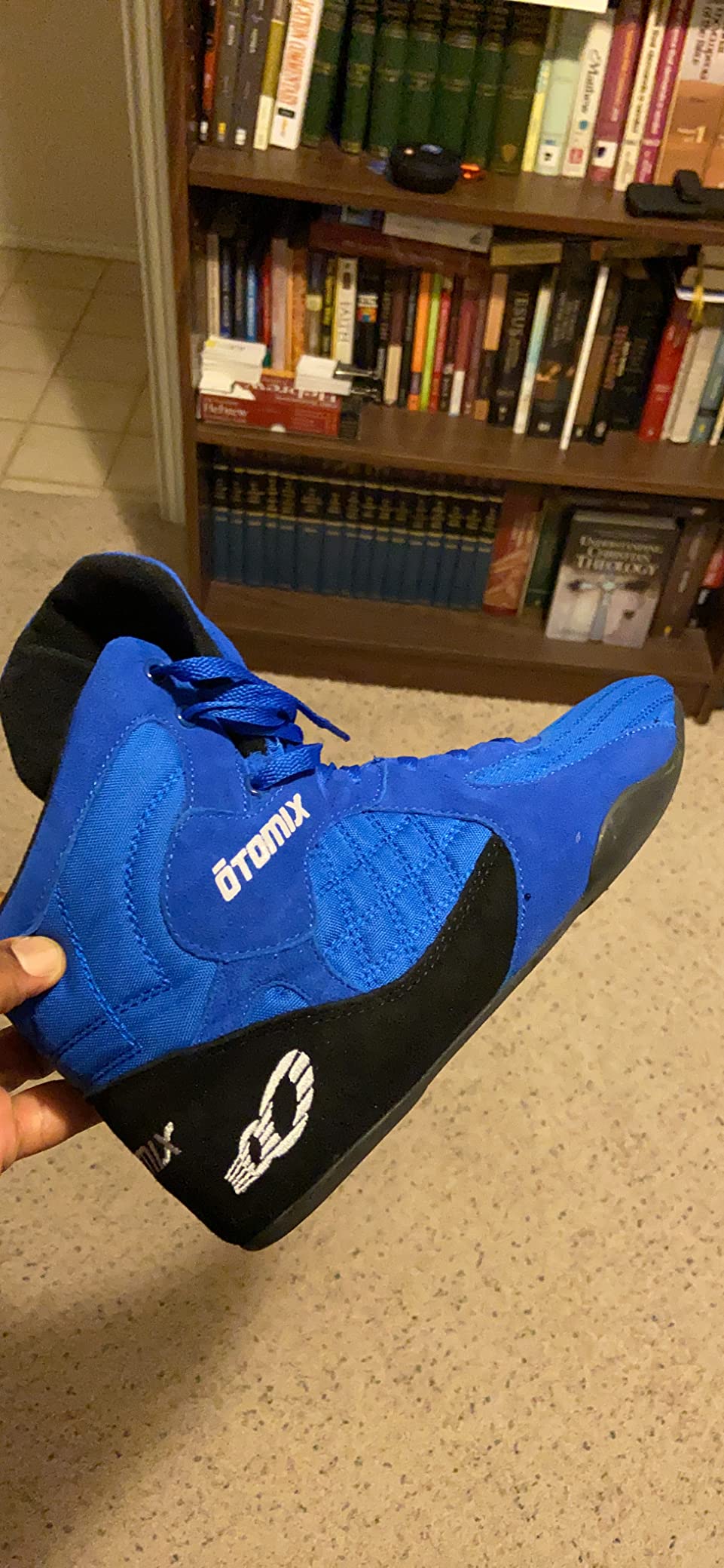 Otomix Men's Stingray Escape Bodybuilding Weightlifting MMA & Wrestling Shoes customer photo 1