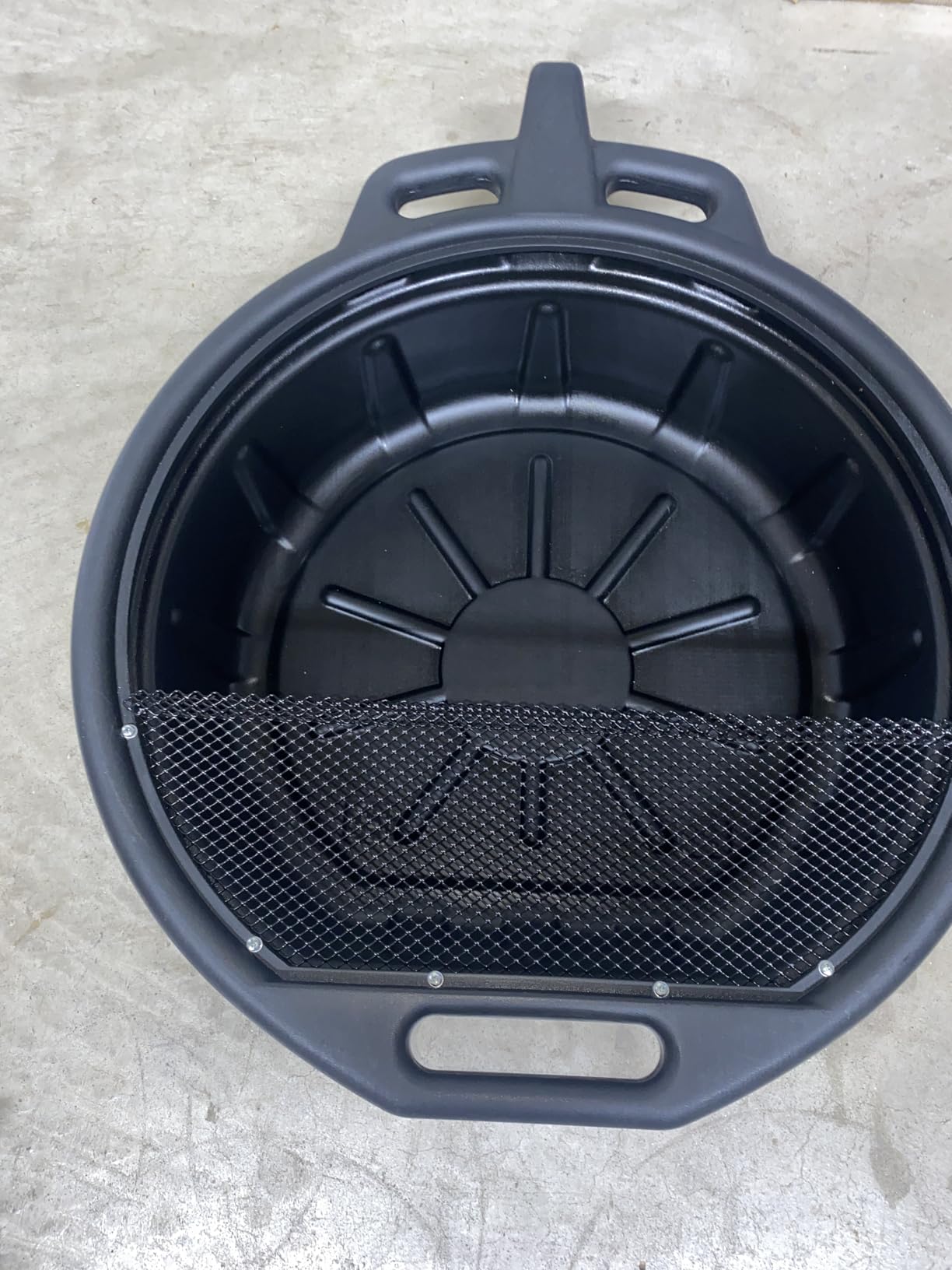 ATD Tools 5184 Black Drain Pan - 4-1/2 Gallon Capacity customer photo 1