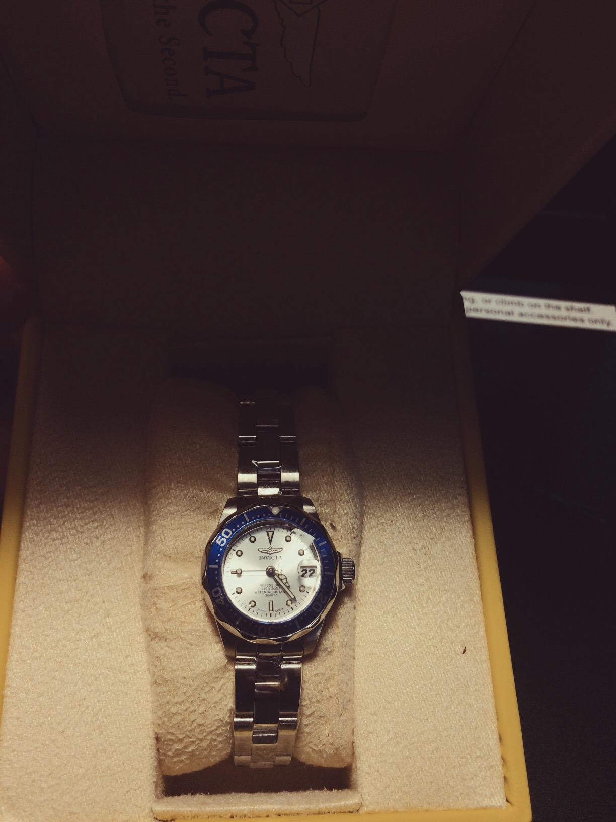 Invicta Women's 14125 Pro Diver Silver Dial Stainless Steel Watch customer photo 1