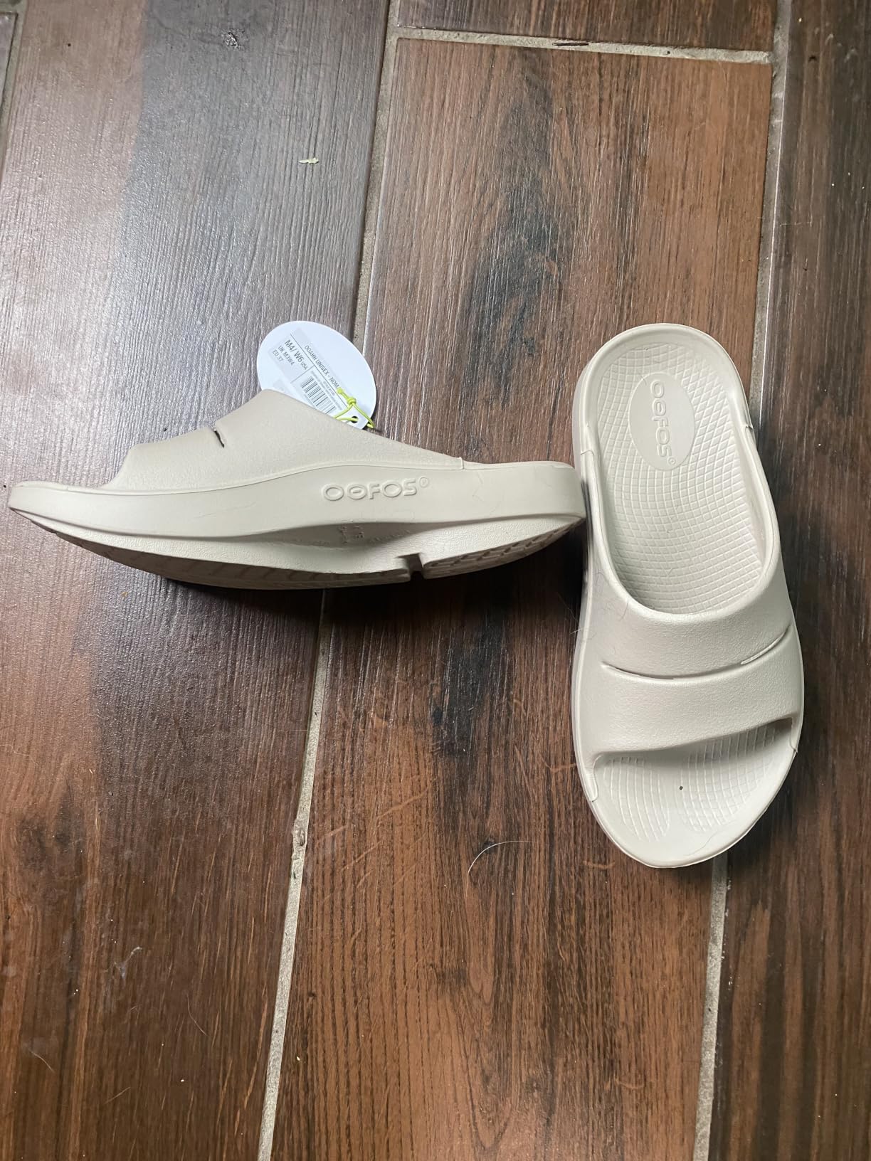OOFOS OOahh Recovery Slide - Women's and Men's customer photo 1