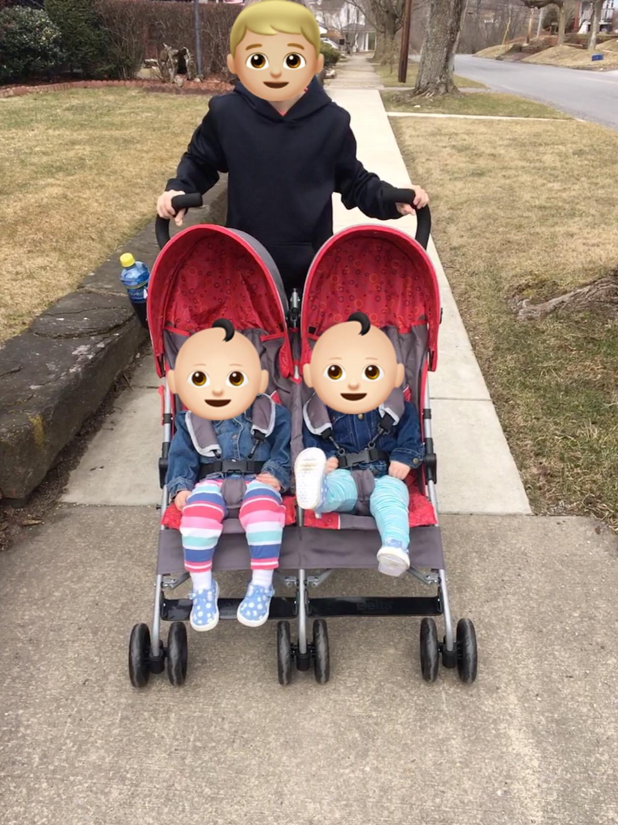 Delta Children LX Side by Side Stroller - with Recline, Storage & Compact Fold, Night Sky customer photo 1