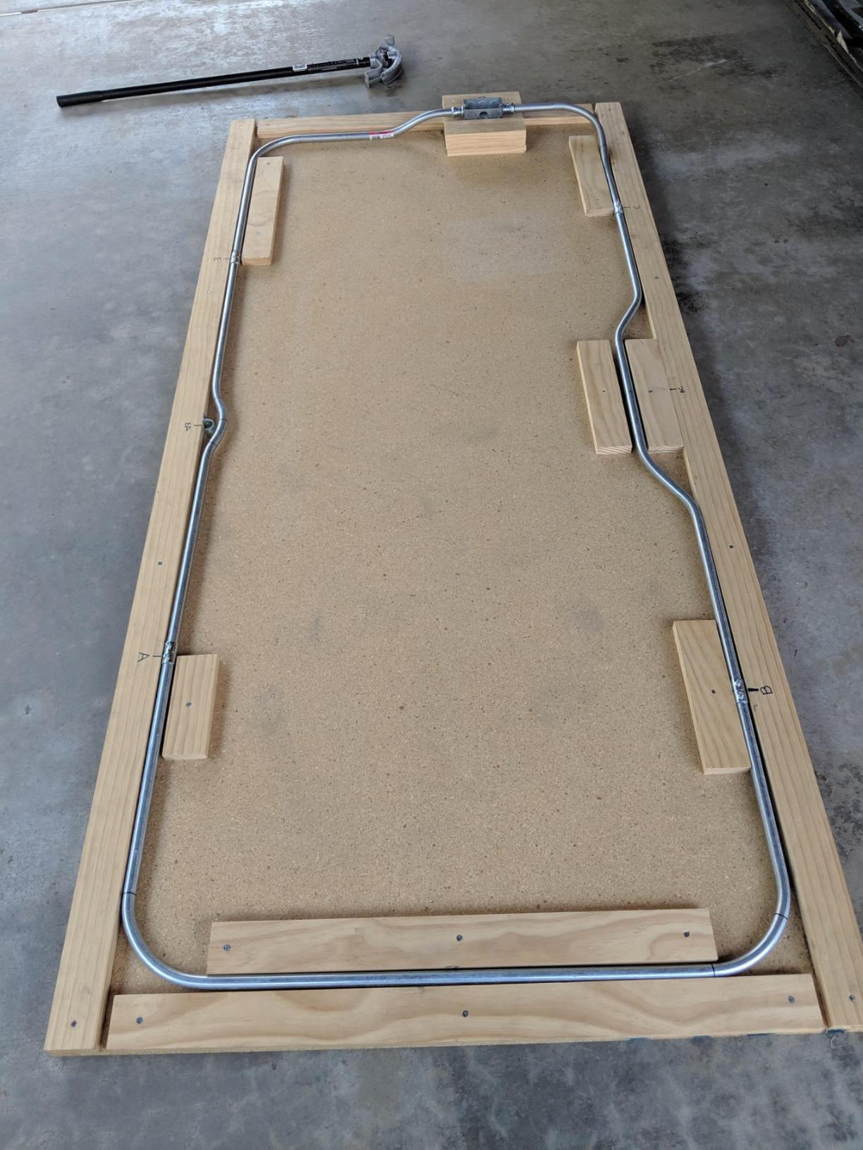 Southwire Conduit Bender & Handle - Built for Precision Bends in Electrical Installations - Durable Aluminum Head - Grooved Hook - 3/4 Inch Conduit Bender customer photo 2
