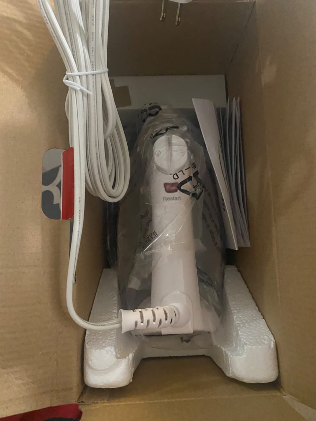 Sunbeam Classic Steam Iron, 1200 Watt, Mid-size Anti-Drip Nonstick Soleplate, Horizontal or Vertical Shot of Steam with 8' 360-Degree Swivel Cord and 3-Way Auto Shut-Off, White customer photo 2