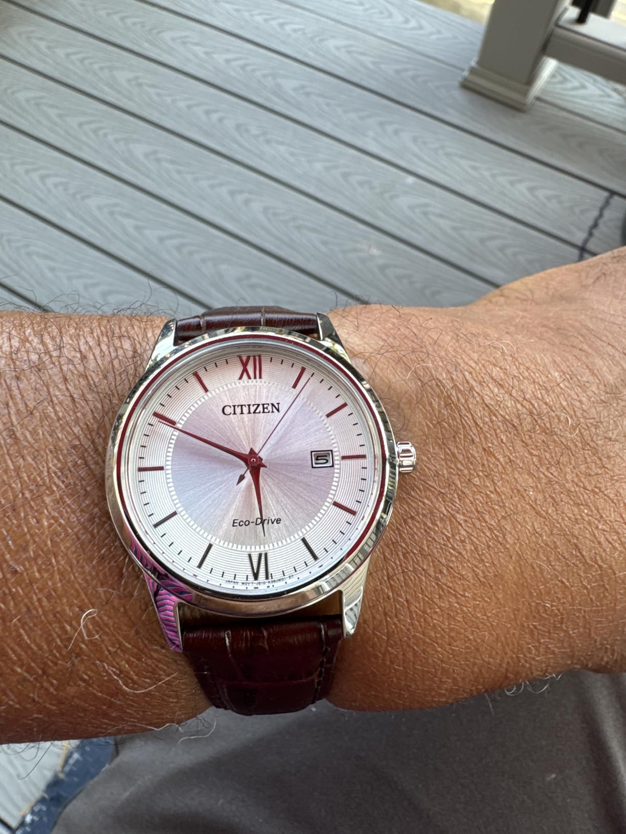 Citizen Men's Classic Eco-Drive Leather Strap Watch, 3-Hand Date customer photo 1