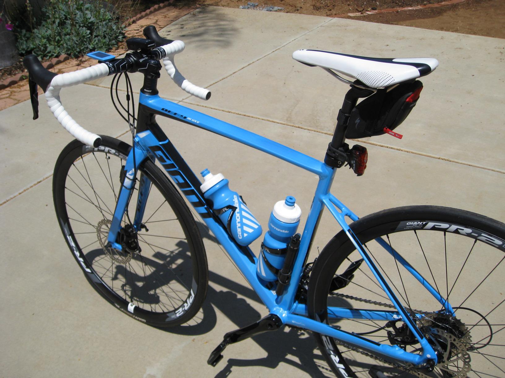 CATEYE Padrone Wireless Bike Computer – Oversized Display Cyclocomputer, Wireless Speedometer & Odometer, FlexTight™ Mount, Auto Start/Stop, Programmable Odometer customer photo 2