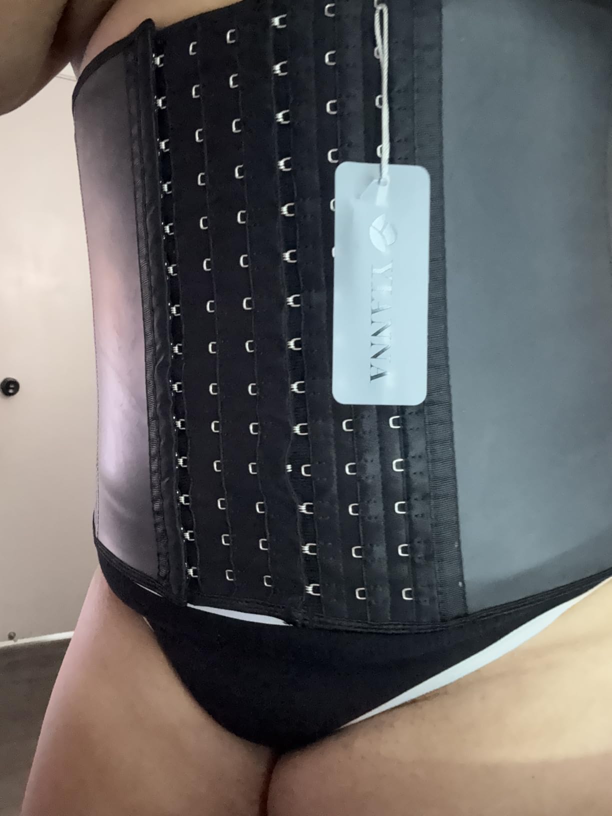 YIANNA Women's Underbust Latex Sport Girdle Waist Trainer Corsets Hourglass Body Shaper customer photo 2