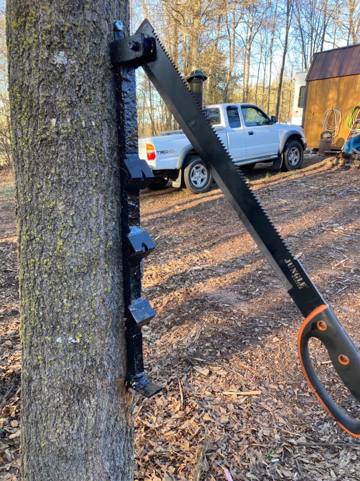 Jungle Master – Machete w/ Reverse Serrations – Black/Satin Blade, Full Tang, Black/Orange Rubberized Nylon Fiber Handle, Nylon Sheath, Outdoor, Hunt, Camp, Hike, Survival, JM-024L customer photo 2