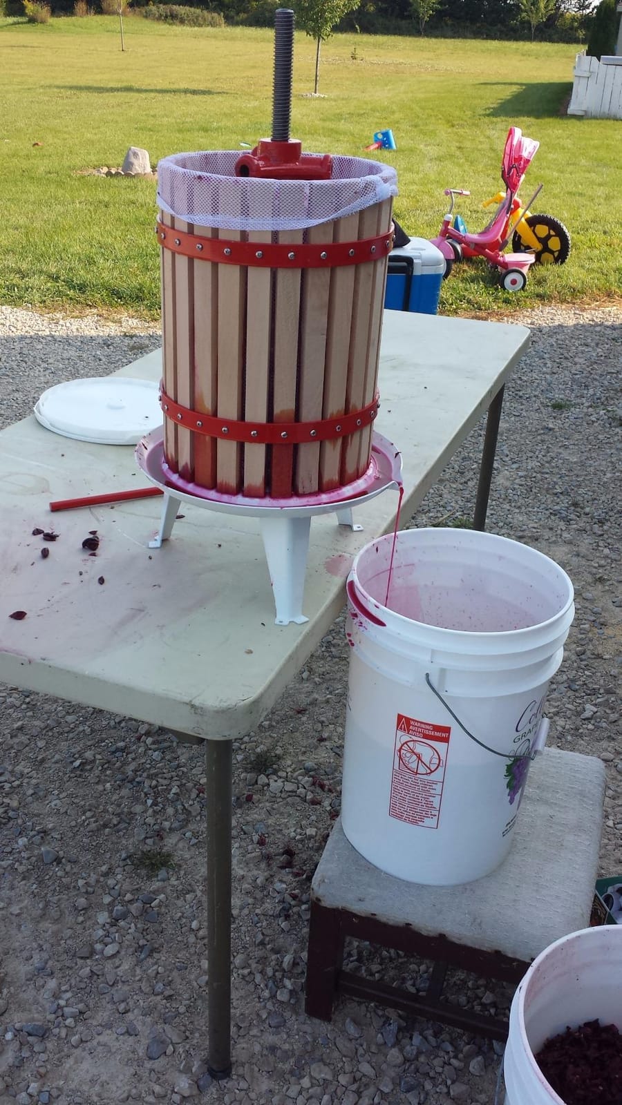 it's useful. 4.75 Gallon Solid Wood Basket Fruit, Cider and wine Press Old Fashioned Cast Iron Large Size customer photo 2