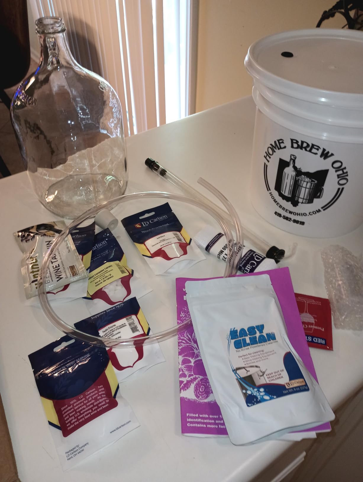Home Brew Ohio Upgraded 1 Gallon Wine from Fruit Kit - Includes Mini Auto-Siphon customer photo 1