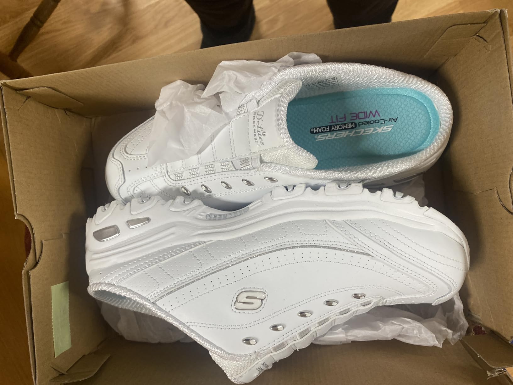 Skechers Women's D'Lites Bright Sky Sneaker customer photo 2